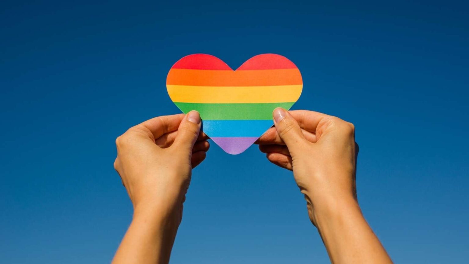 4 LGBTQIA+ Friendly Scholarships