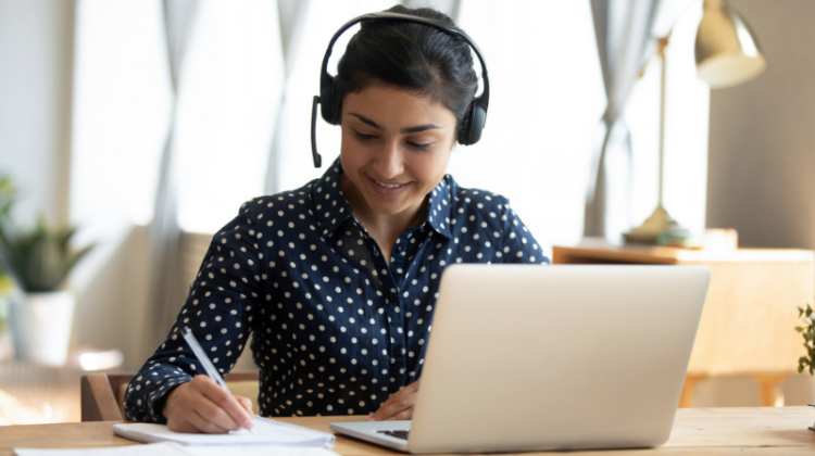 student taking exam online